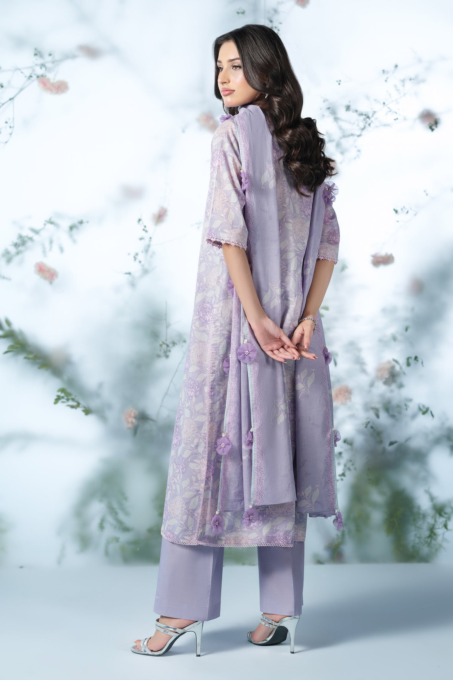 LAWN | PRINTED