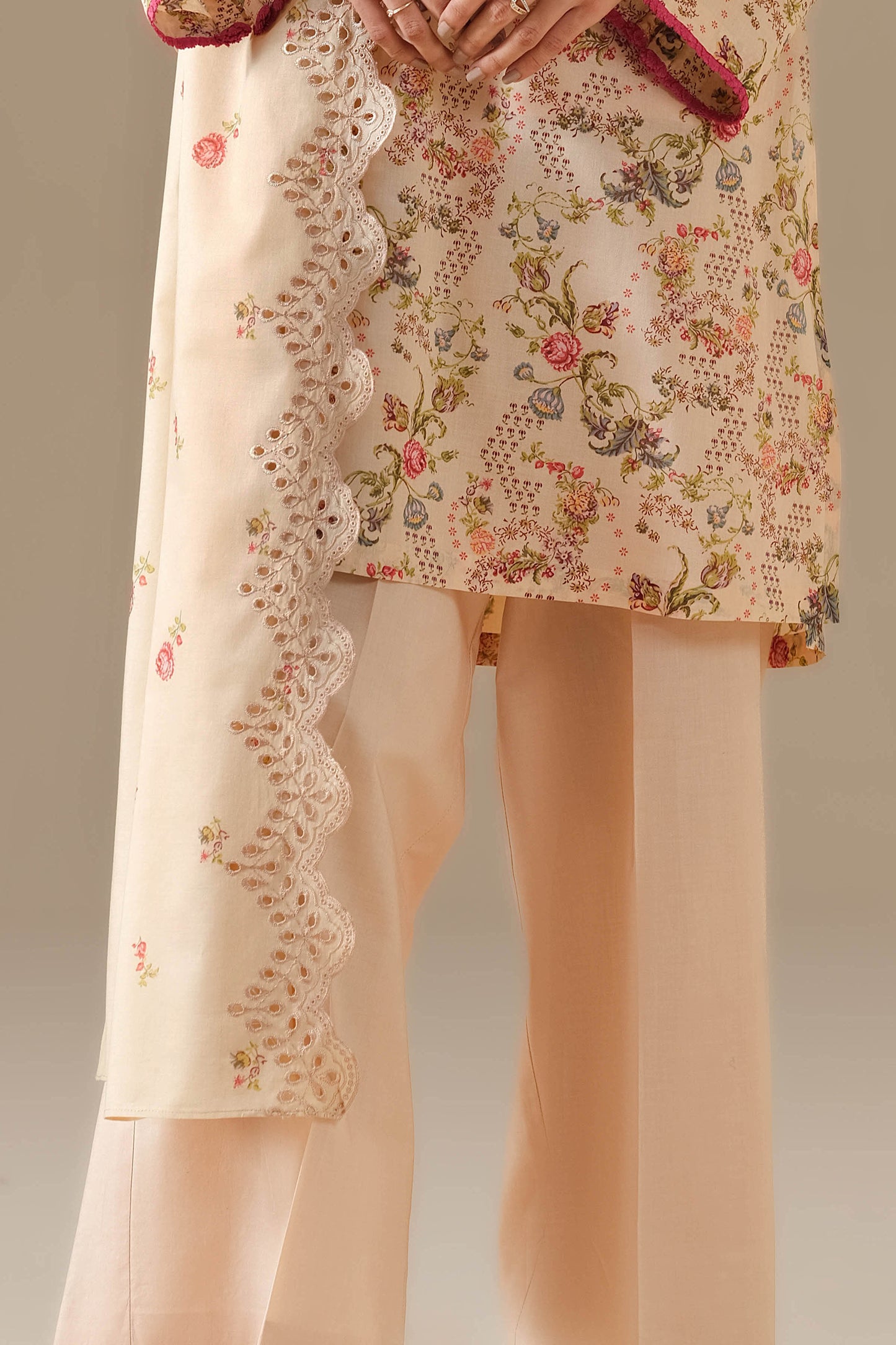LAWN | EMBROIDERED
