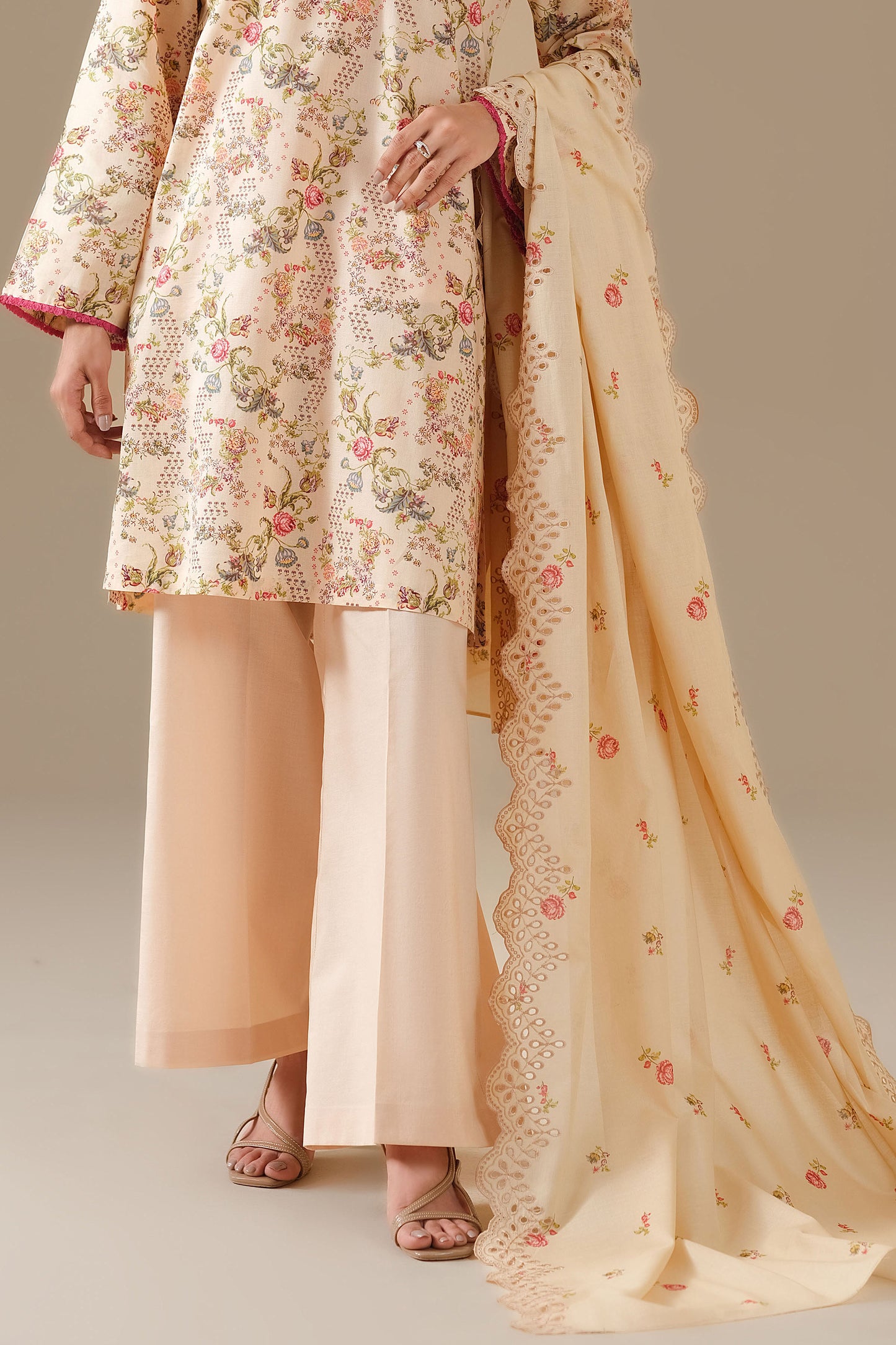 LAWN | EMBROIDERED