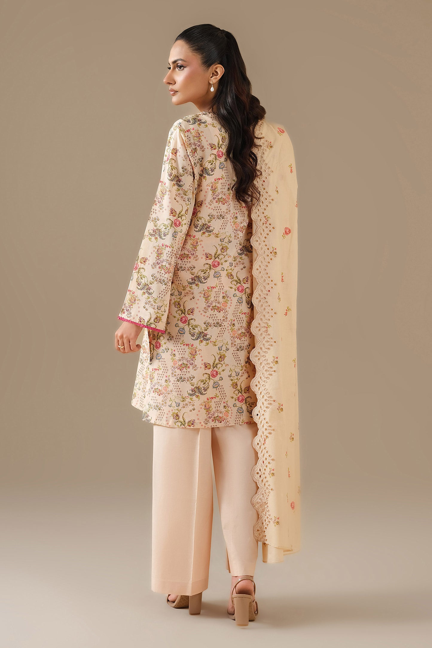 LAWN | EMBROIDERED