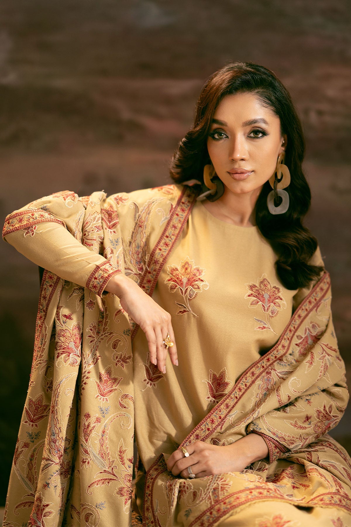 3 Piece - Embroidered Suit - E1401 - Shop Now at Kayseria