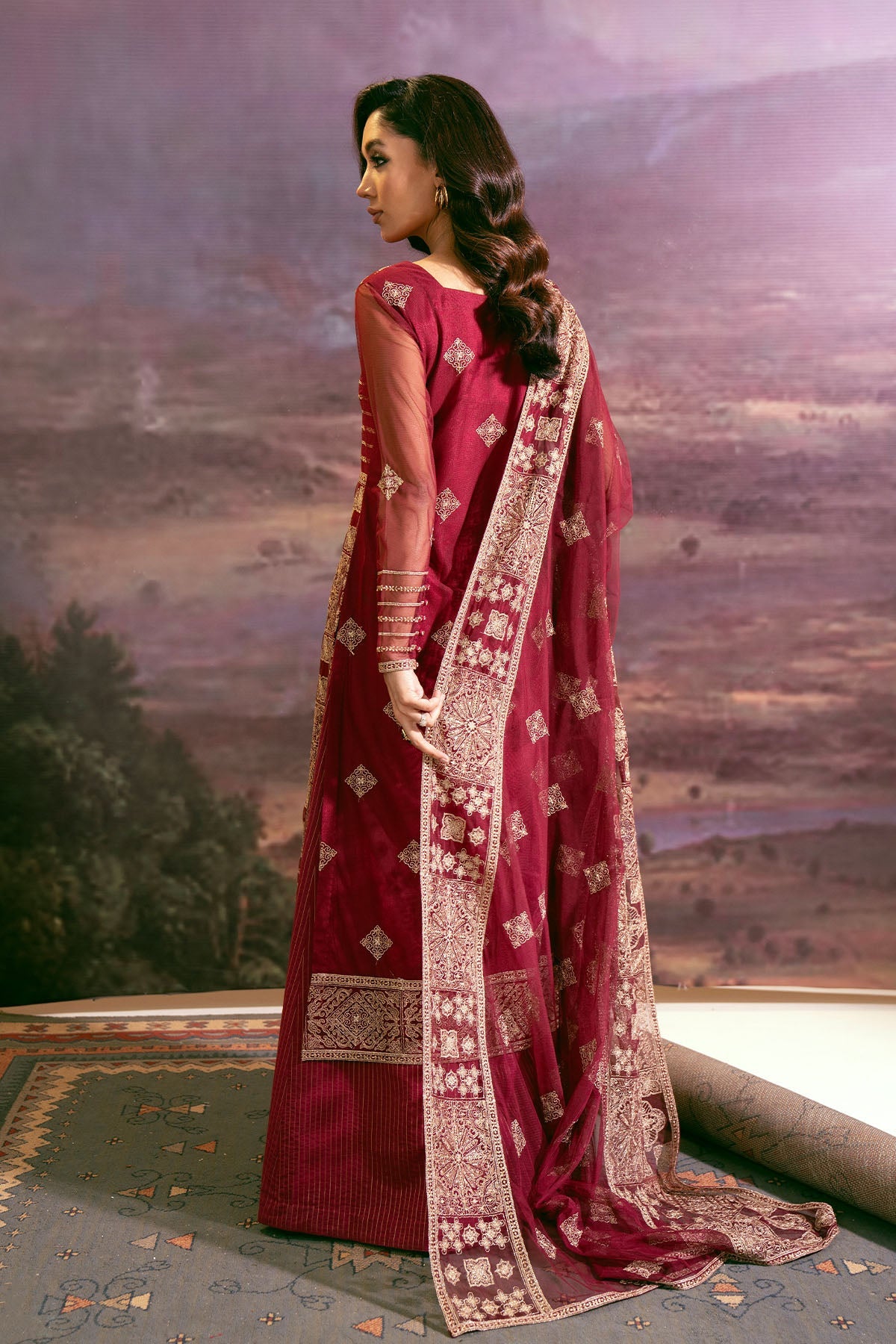 4 Piece - Embroidered Suit - E1498 - Shop Now at Kayseria