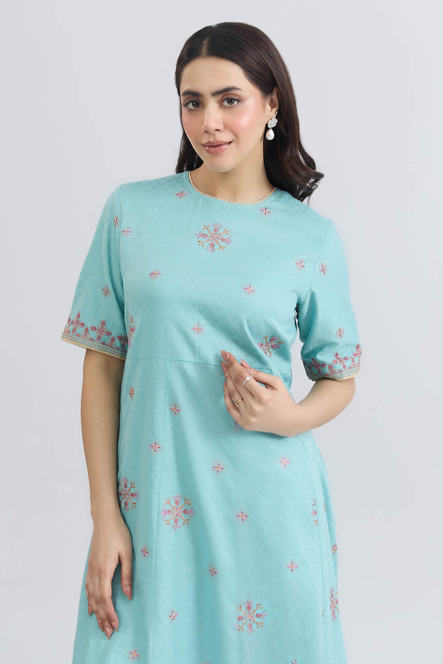 JACQUARD | EMBROIDERED