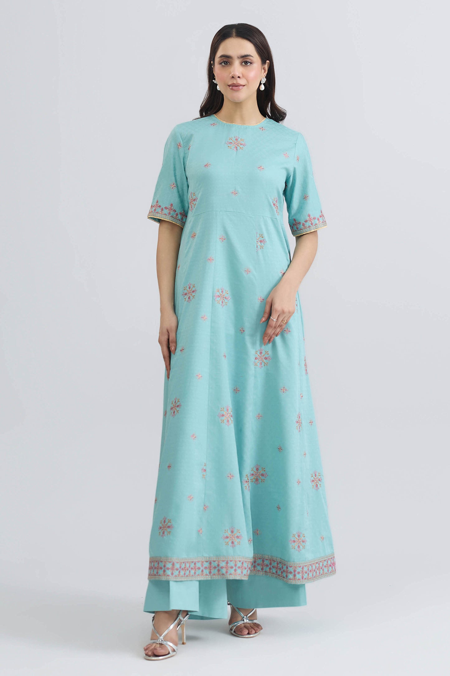 JACQUARD | EMBROIDERED