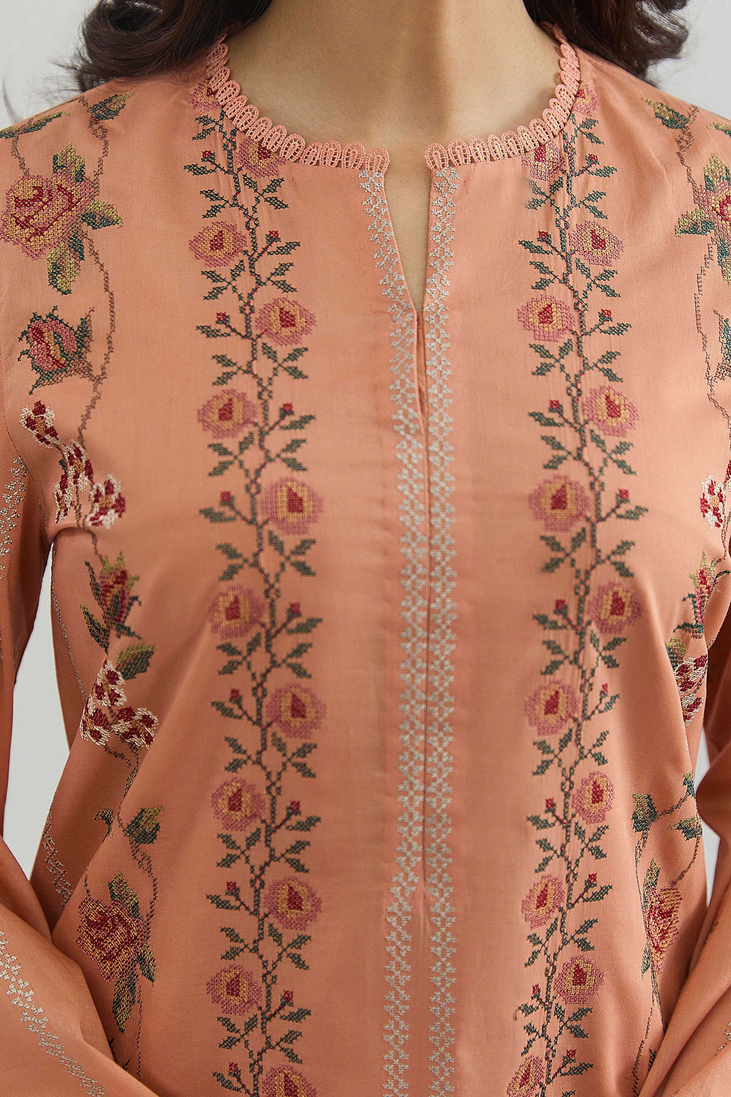 LAWN | EMBROIDERED