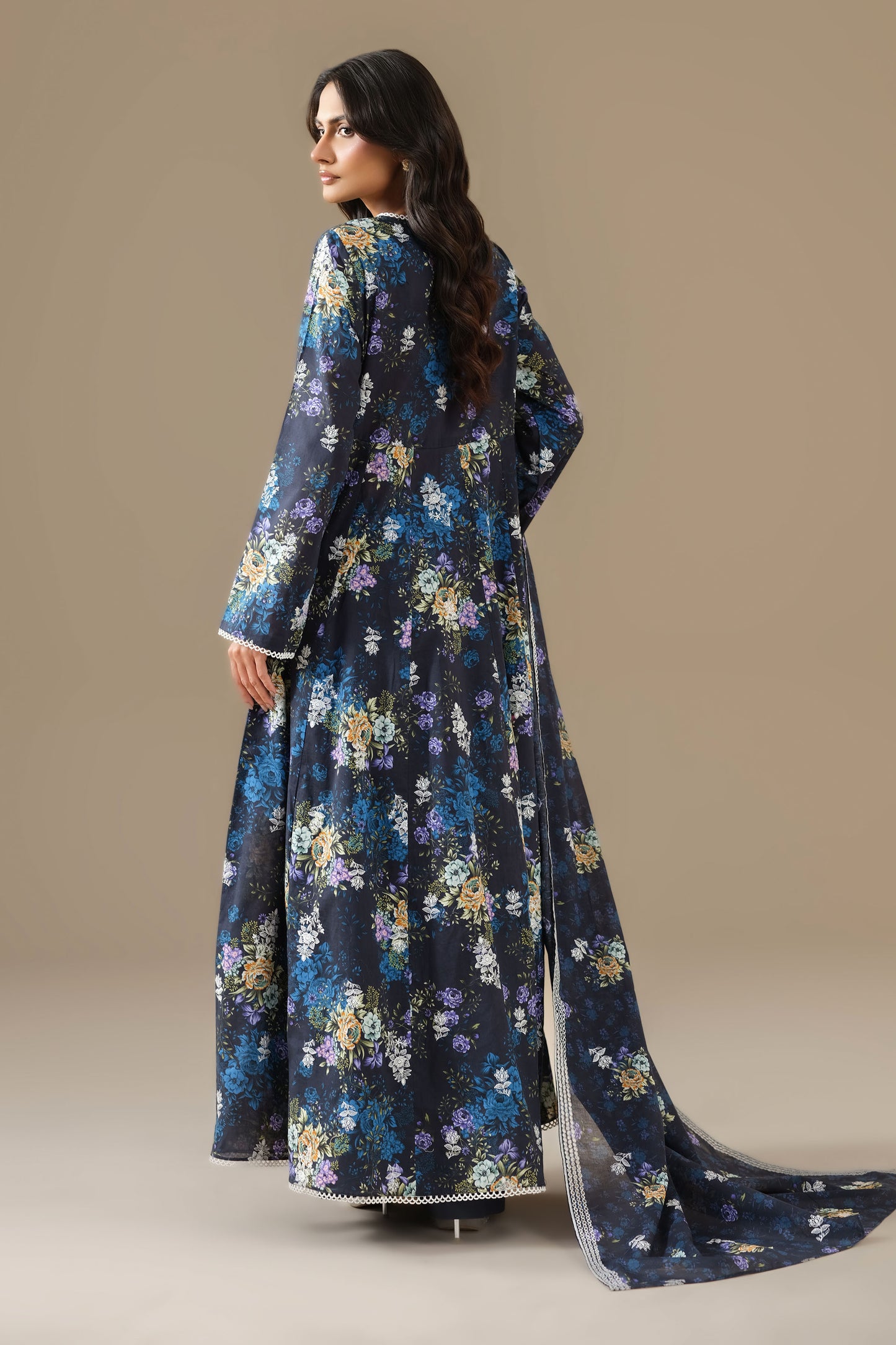 LAWN | EMBROIDERED