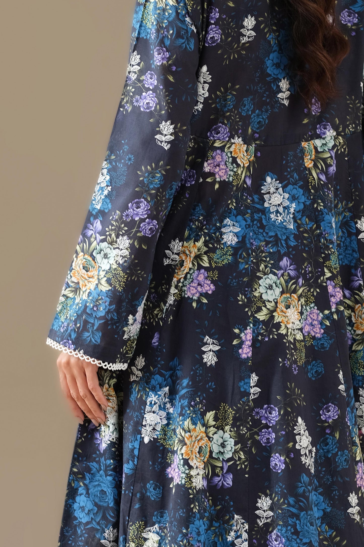 LAWN | EMBROIDERED