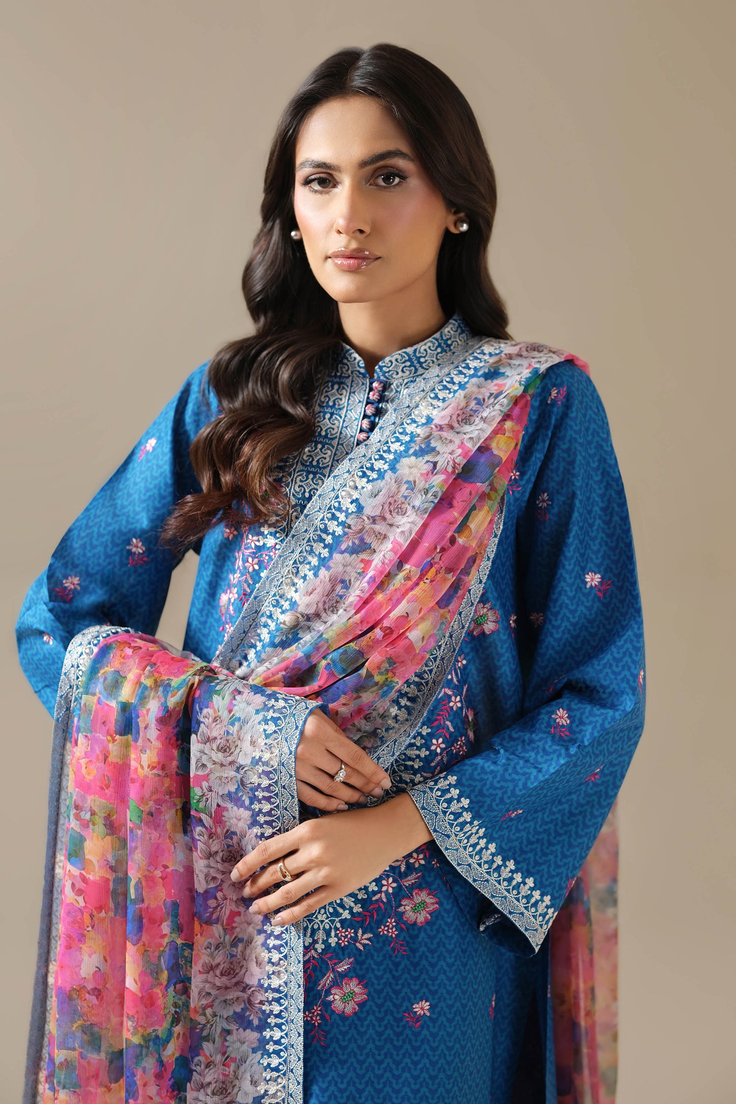 LAWN | EMBROIDERED