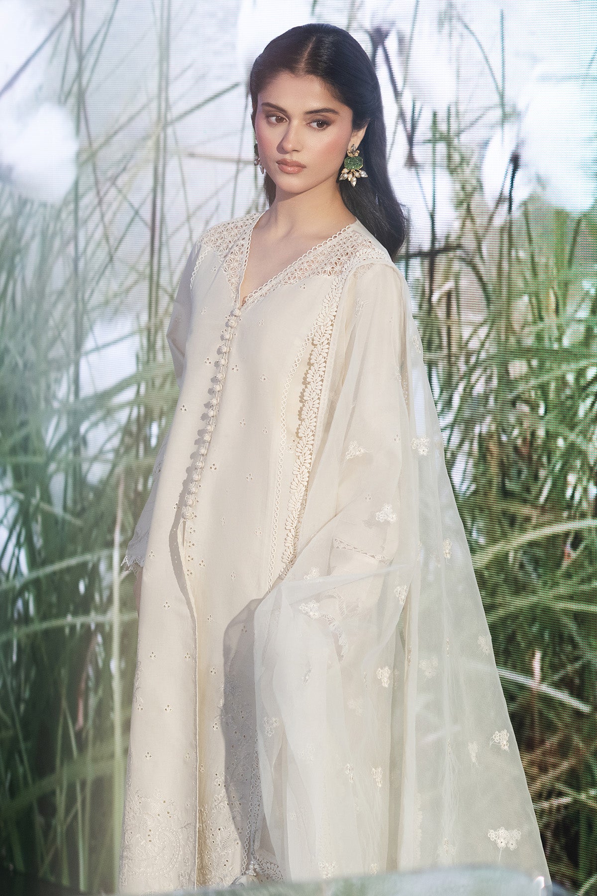 LAWN  |  EMBROIDERED - Shop Now at Kayseria