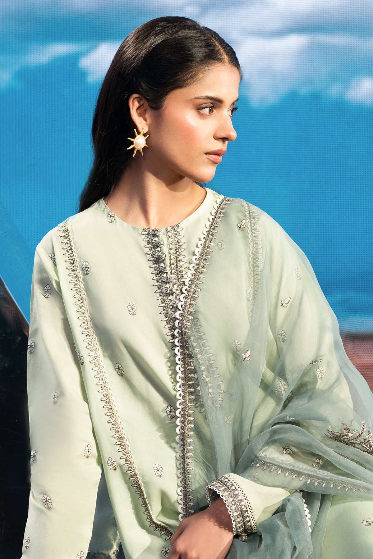 LAWN  |  EMBROIDERED - Shop Now at Kayseria