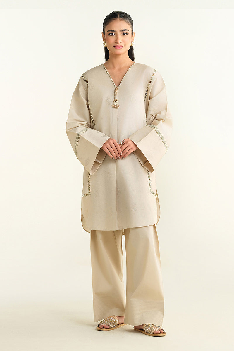 JACQUARD | EMBELLISHED