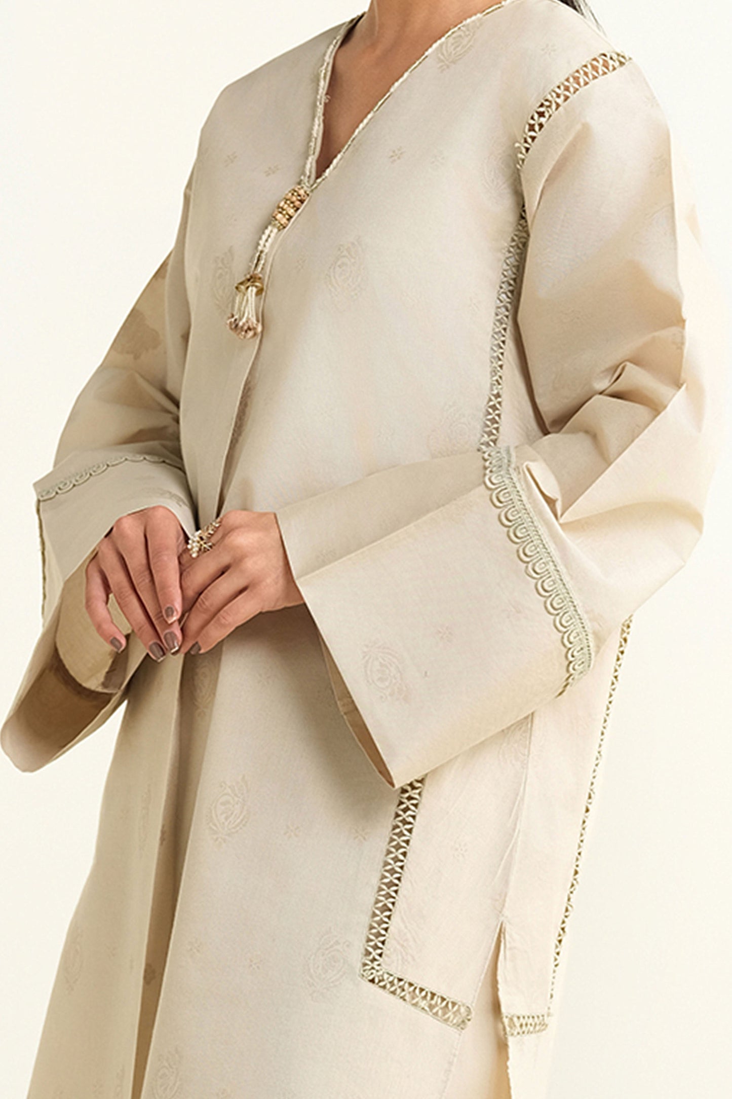 JACQUARD | EMBELLISHED