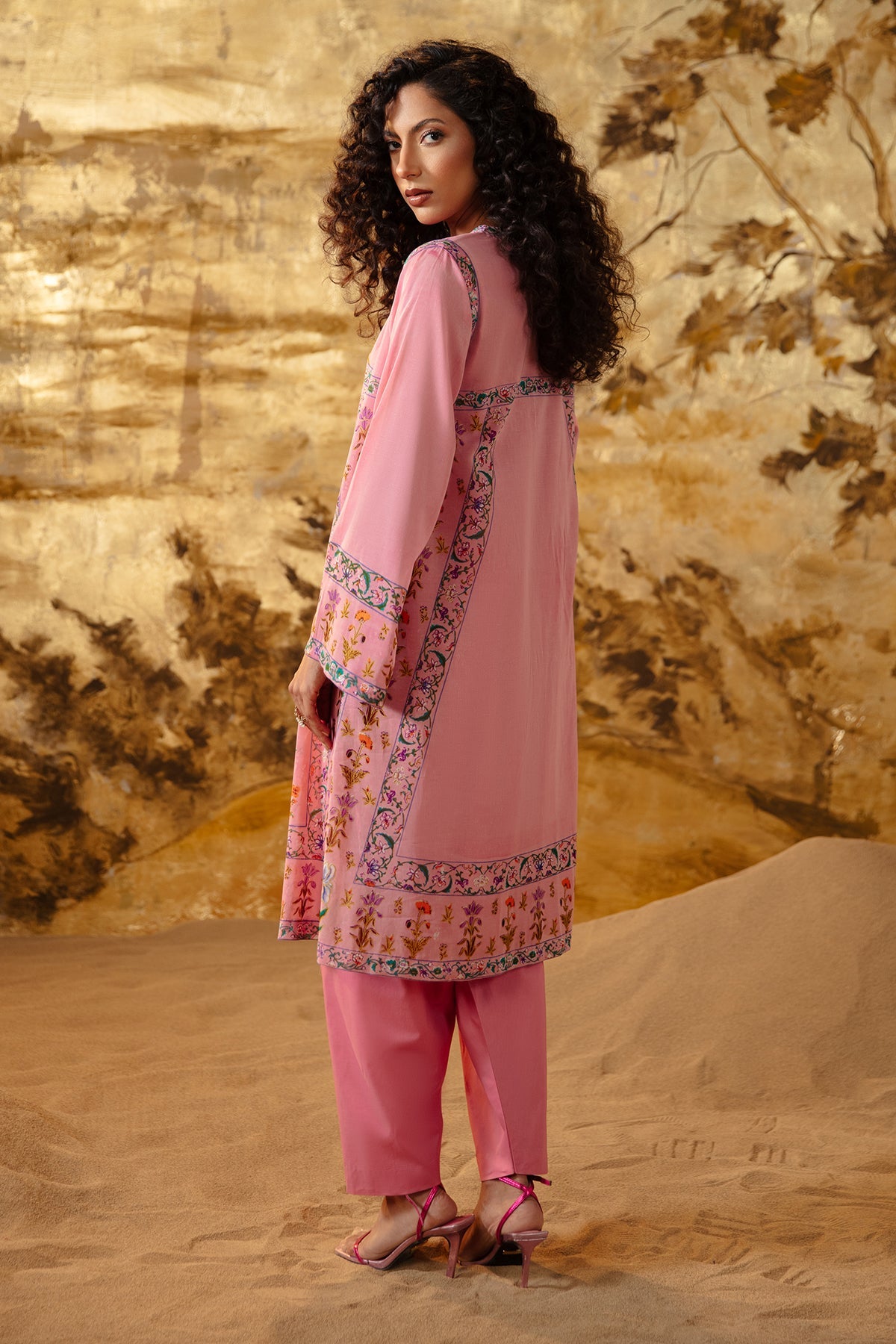 3 Piece - Printed Swiss Lawn Suit - MCP1331-33 - Shop Now at Kayseria