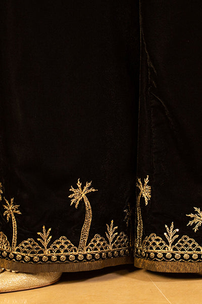 Embroidered Velvet Trousers - MCP1427 - Shop Now at Kayseria