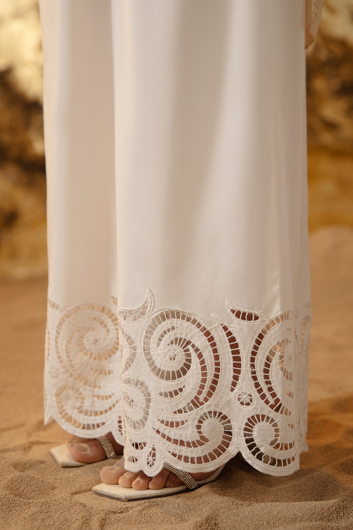 Embroidered Cambric Trousers - MCP1708 - Shop Now at Kayseria