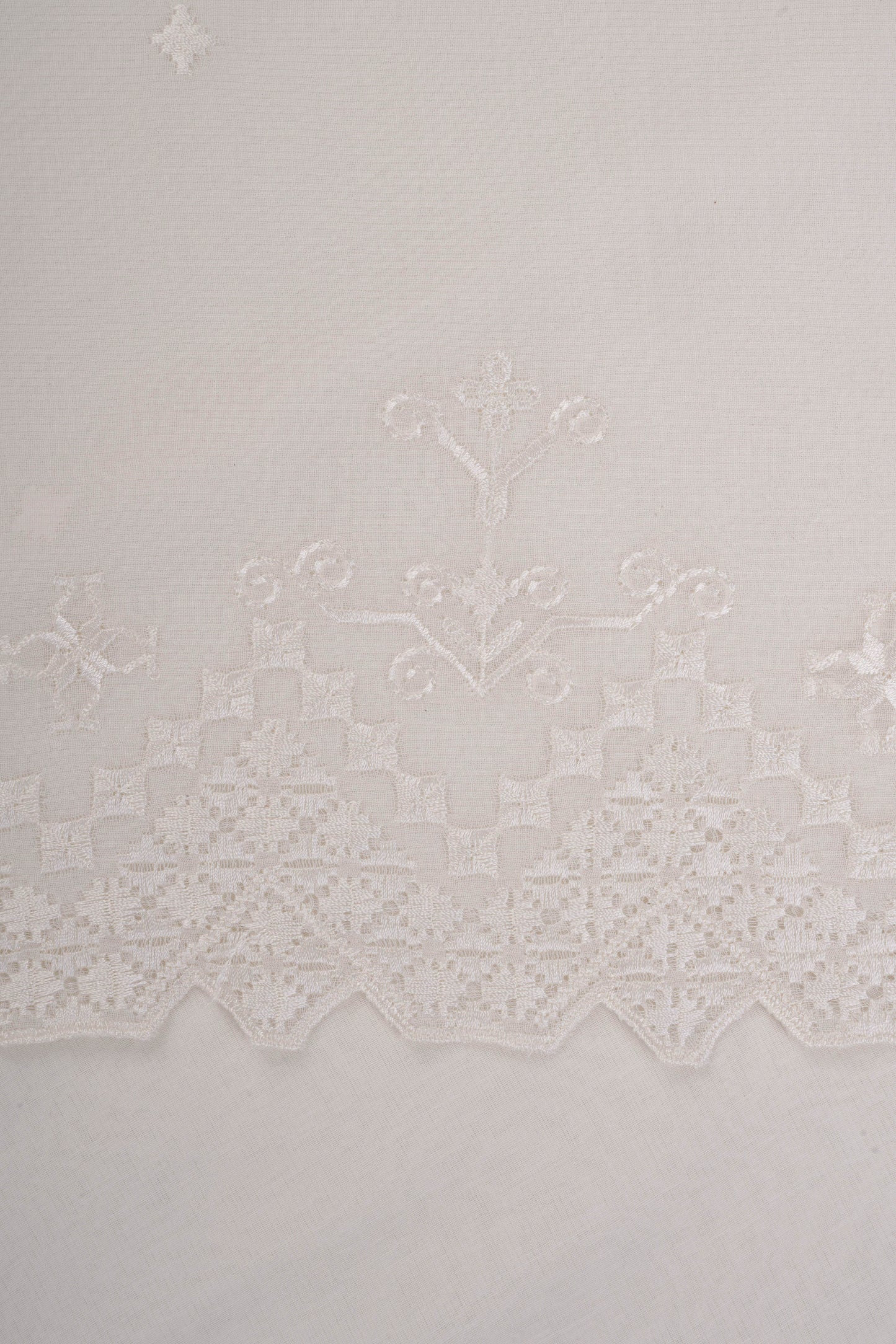 DHAKA MALMAL | EMBROIDERED